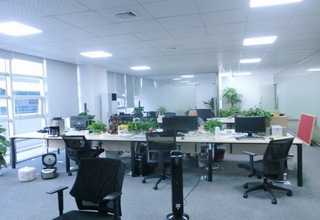 上海供应屋脊棱镜的镀膜